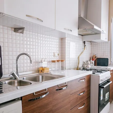 Daire Lovely Flat W Balcony 10 Min To Moda Coast İstanbul